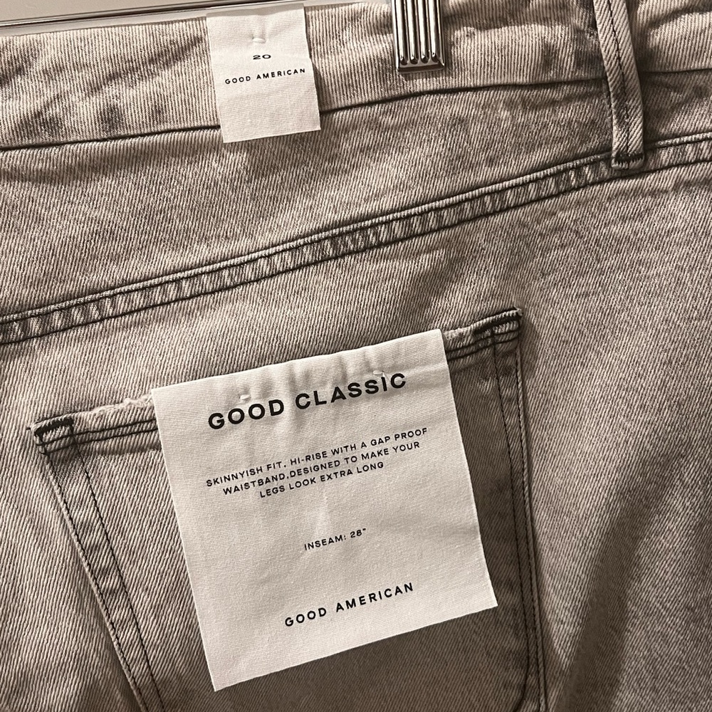 NWT Good American Good Classic Low Black 176